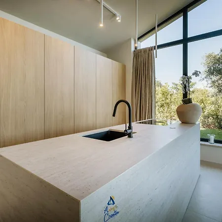 Villa Flores By Awaytocroatia Tar-Vabriga